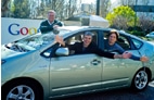 Selbstfahrendes-Auto-mit den Chefs von Google